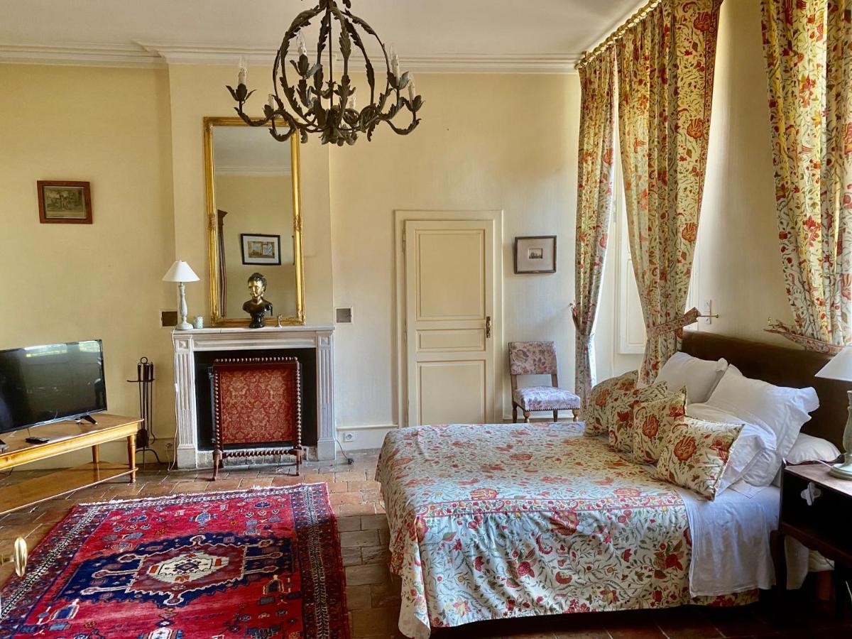 Chateau Des Feugerets เบลแลม ภายนอก รูปภาพ