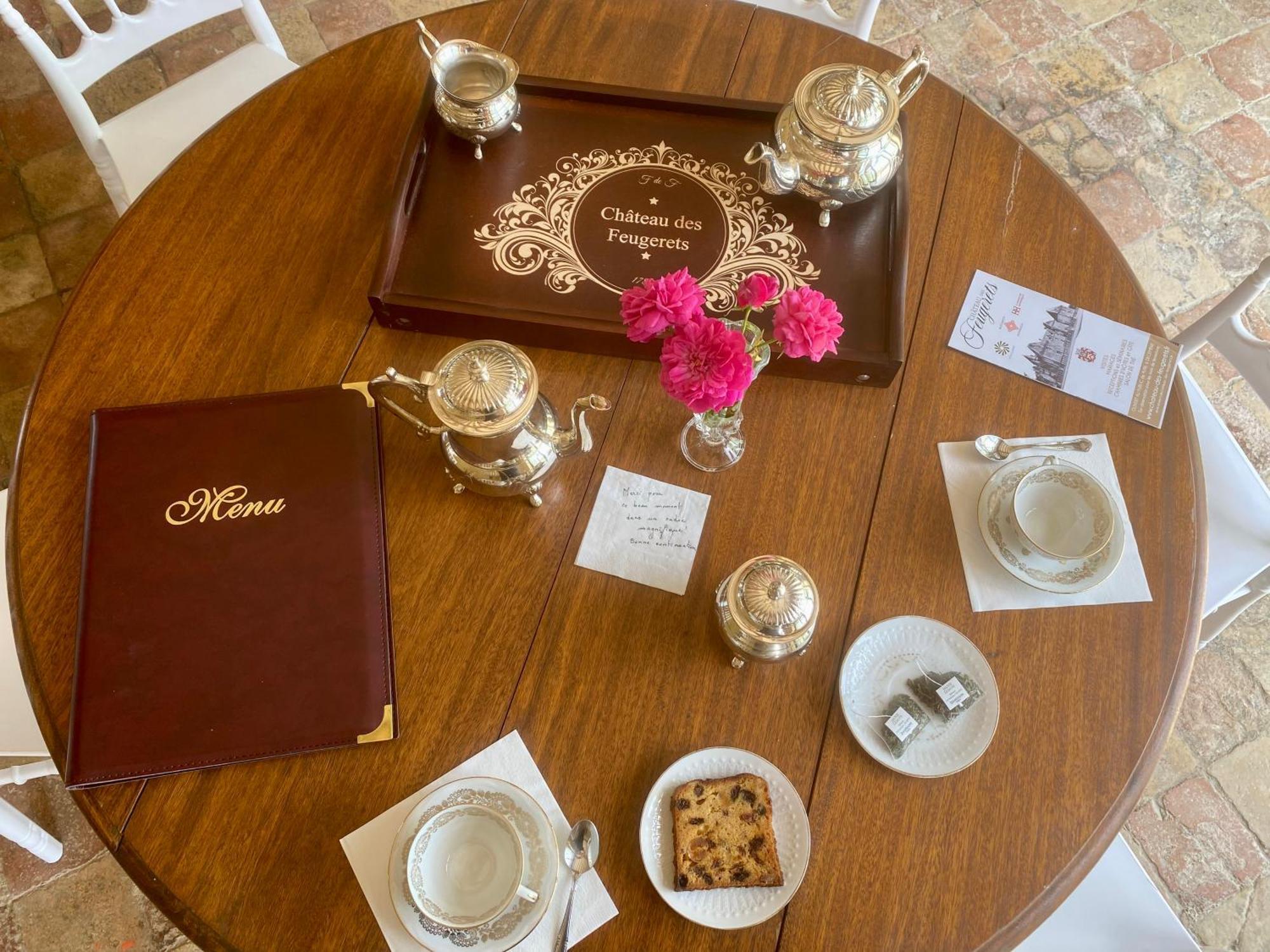Chateau Des Feugerets เบลแลม ภายนอก รูปภาพ
