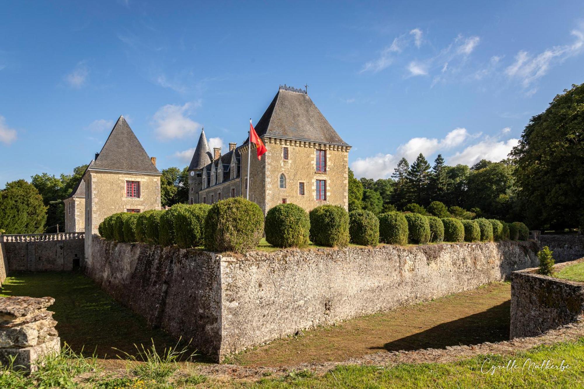Chateau Des Feugerets เบลแลม ภายนอก รูปภาพ
